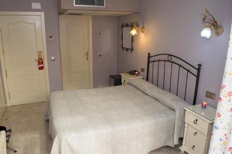Caballero Errante Madrid Exteriör bild